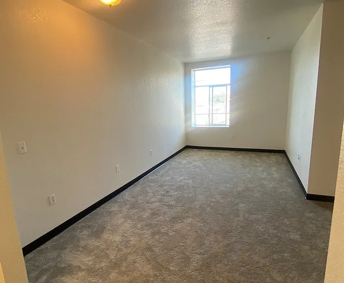 Miley Gardens at Eastmont- 55+ Senior Affordable Community — Photo 4