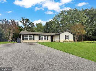 801 Roxbury Ct, Waldorf, MD 20602