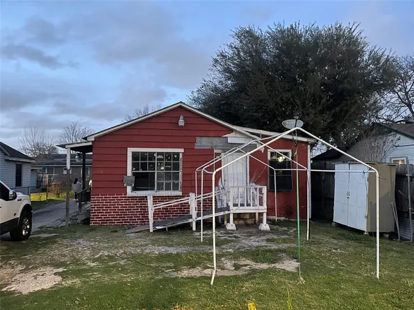 7011 Brownsville St, Houston, TX 77020