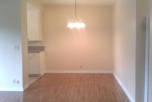 2nd image of 2206 Allesandro St APT 207