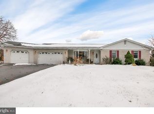 478 Meadow Ln, Bath, PA 18014