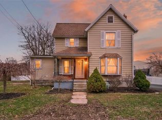 209 Cooper St, Newark, NY 14513