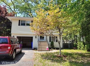 196 Mazarin St, Springfield, MA 01151