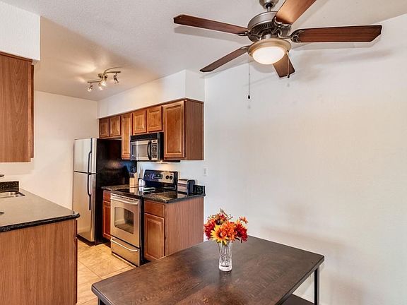 0008-Granite - 5877 (5)