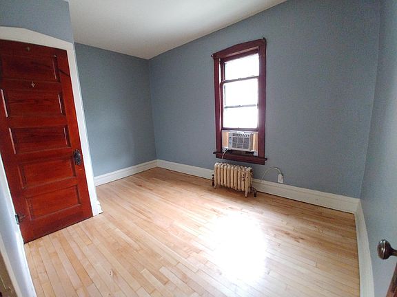 5th image of 3505 N Kolmar Ave