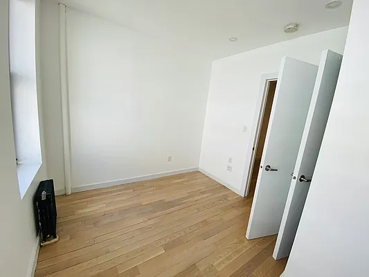 Rented by Highline Residential | media 10