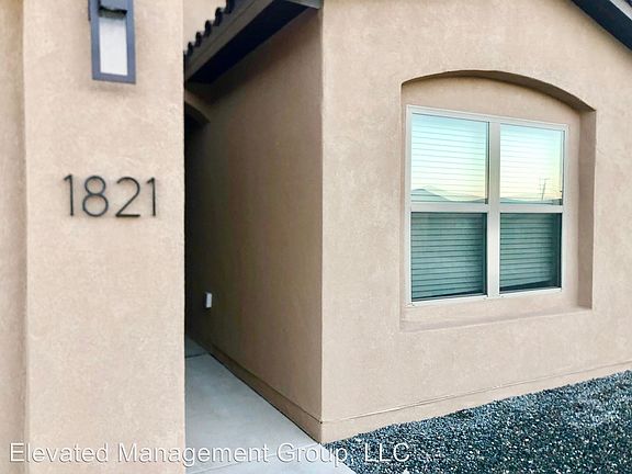 2nd image of 1821 Camino Rustica SW