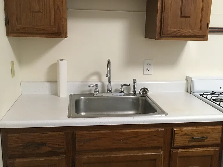 16 Maple St #2 — Photo 6