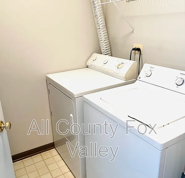 1408 W Crane St #6 — Photo 17
