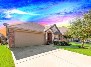 1620 Flamingo Dr, Little Elm, TX 75068