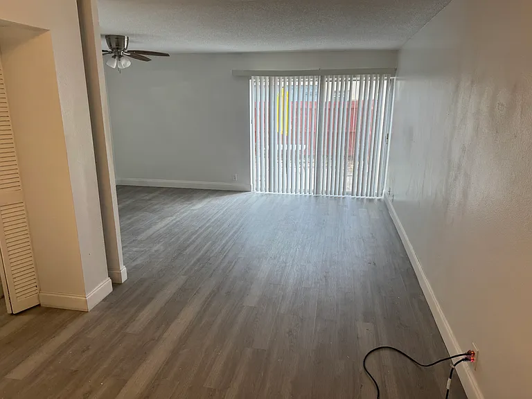 2763 Woodgate Ln #101 — Photo 3