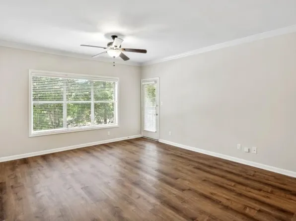 1111 River Green Dr NW, Atlanta, GA 30327