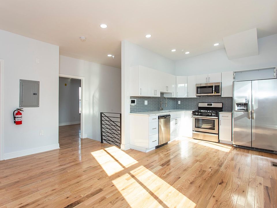 Living room and Kitchen