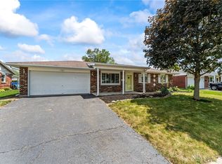 1387 Skylark Dr, Troy, OH 45373