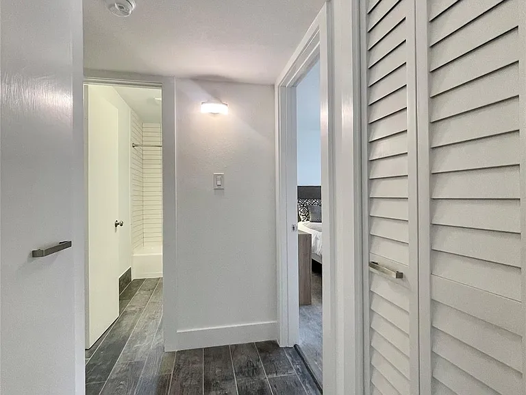 1801 Huldy St #H8 — Photo 14