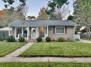 1814 85th St, Kenosha, WI 53143