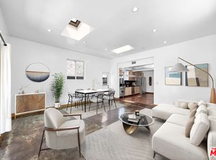1141 Cabrillo Ave, Venice, CA 90291