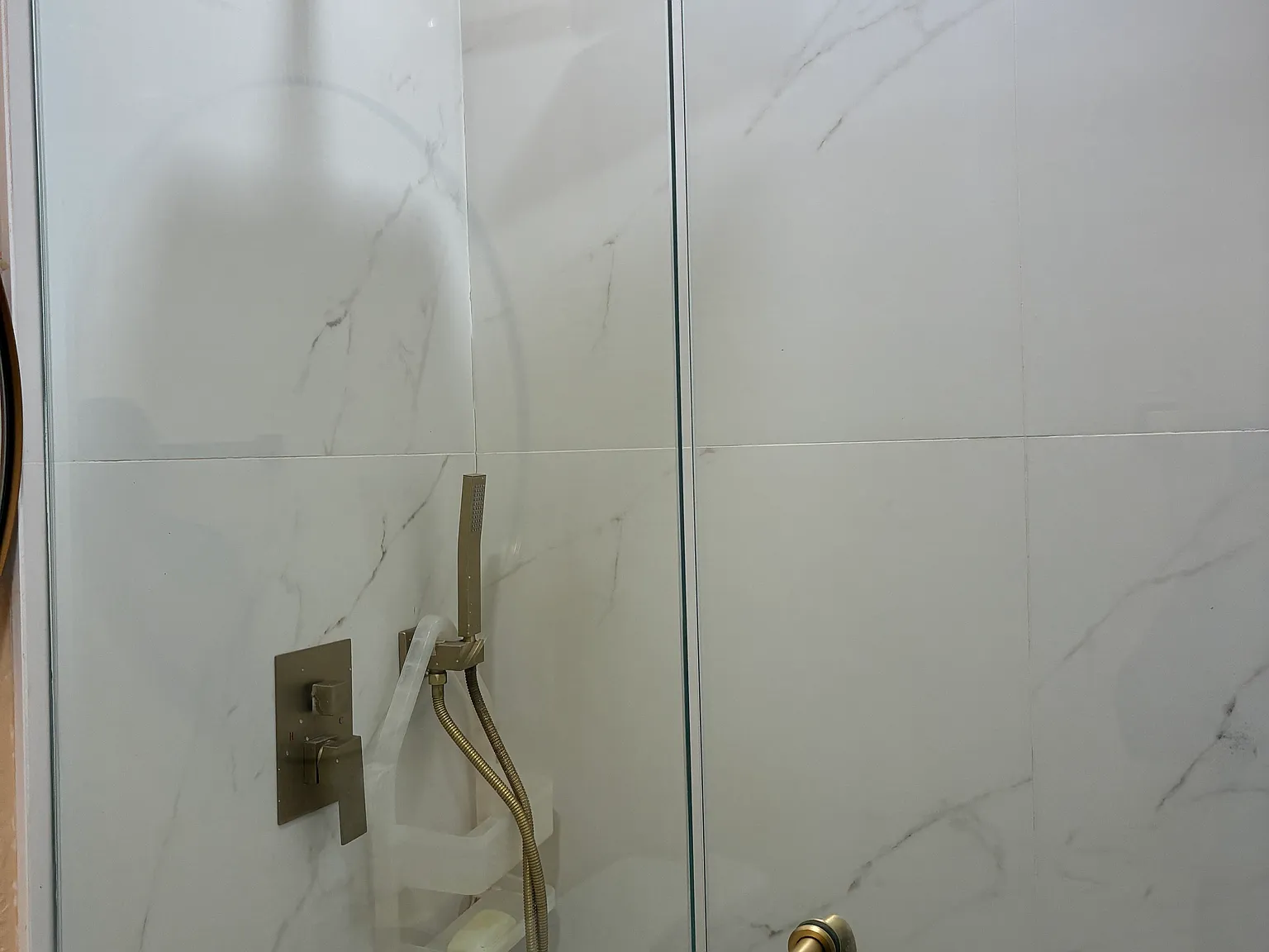 Studio, $1,200 — Photo 2