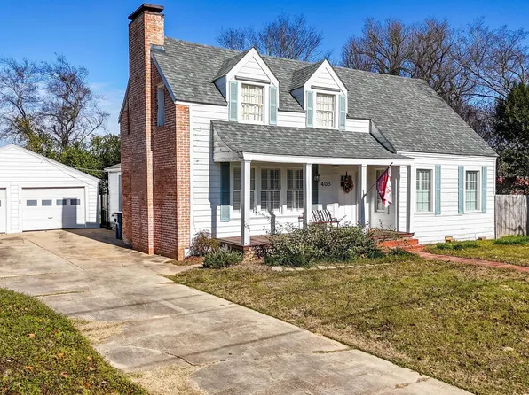 403 Woodlawn St, Henderson, TX 75652