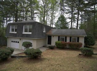 676 Emerald Forest Cir, Lawrenceville, GA 30044