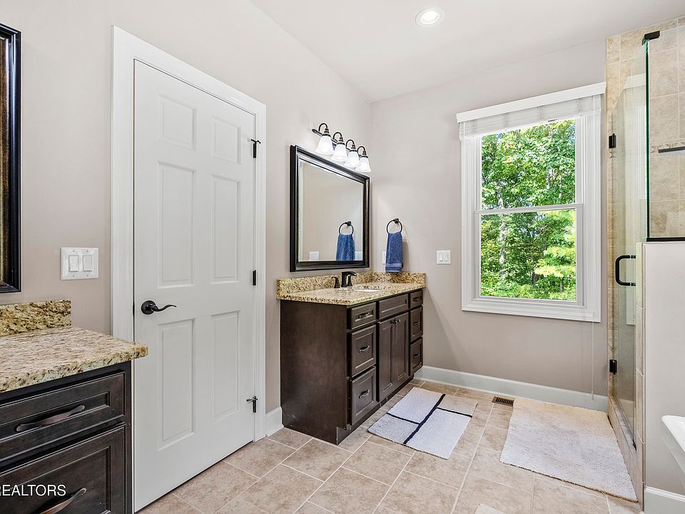 13th image of this home