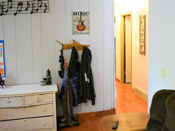 5th image of 2112 S Marion Ave