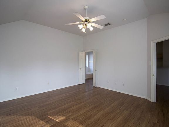 5th image of 5208 Whiting Way