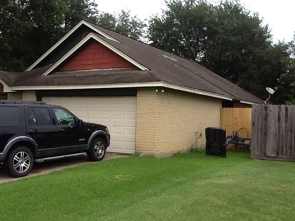 3rd image of 510 Dawn Dr