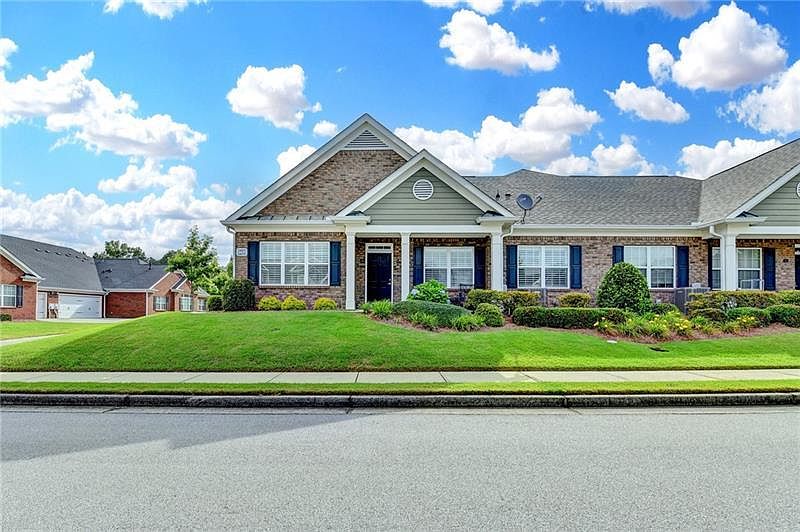 1st image of 3411 Lindenridge Dr