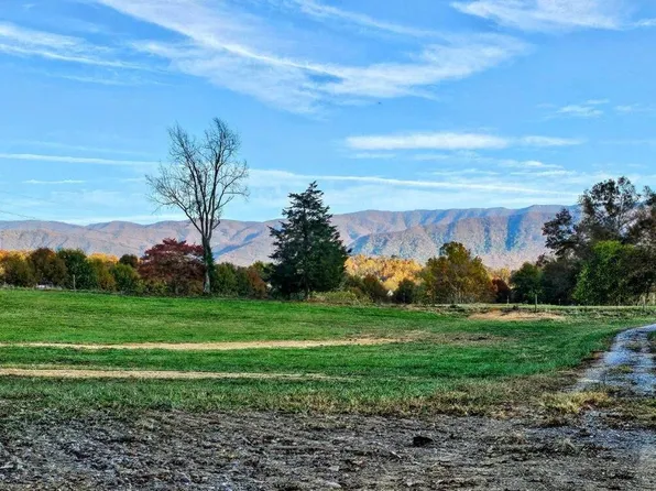 Foxford Rd, Greeneville, TN 37743