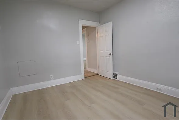 3598 E 149th St #DOWN — Photo 11