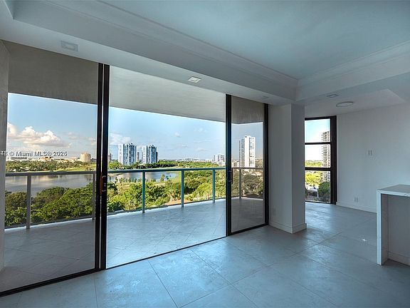 3rd image of 20281 E Country Club Dr APT 811