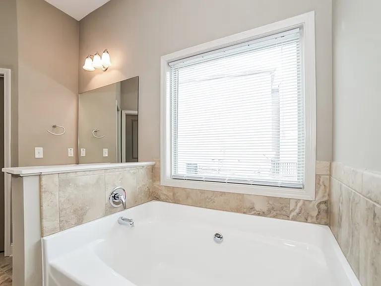 4150 Hamilton Cove Ct — Photo 11