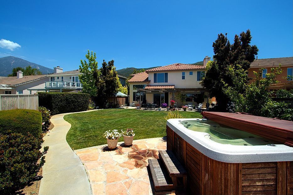 Back of Home, Large Yard