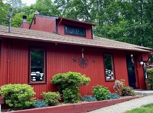 1013 Stillwater Rd, Newton, NJ 07860