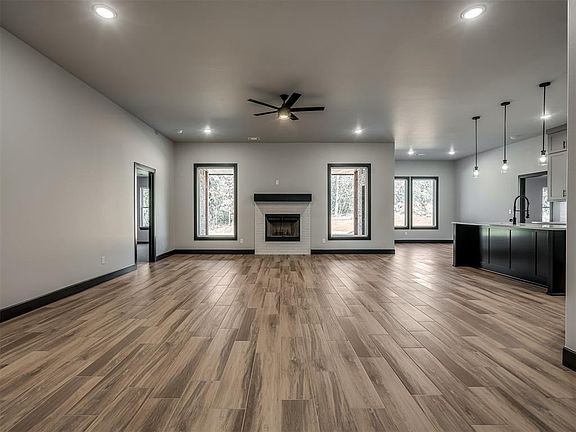4th image of 20913 SE 119th St