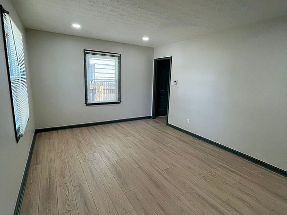 2nd image of 2213 Woodward Ave