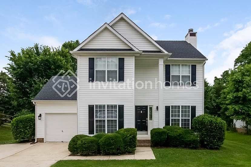 1st image of 8002 Vermilion Dr