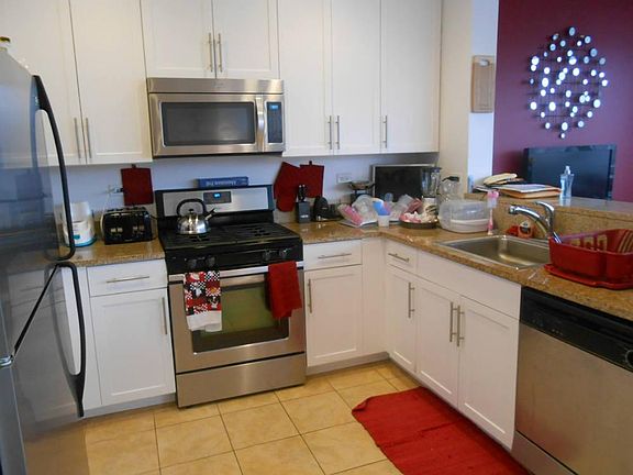 3rd image of 9745 Queens Blvd APT 505