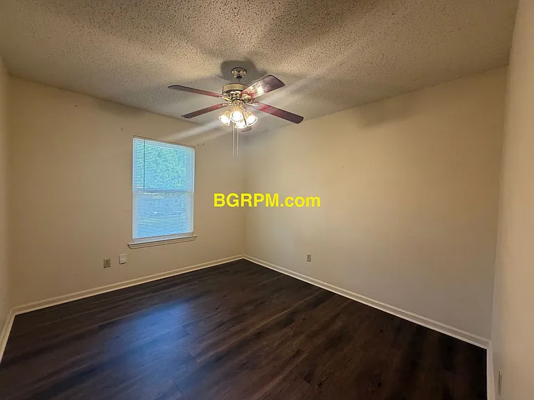 246 Briarpatch Ln — Photo 5