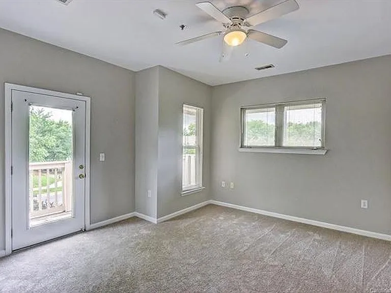 601 N Davidson St — Photo 10