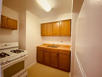 Rented by Silverstein Collection LLC 