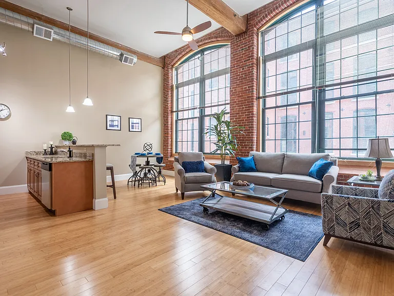 Pacific Mill Lofts — Photo 49