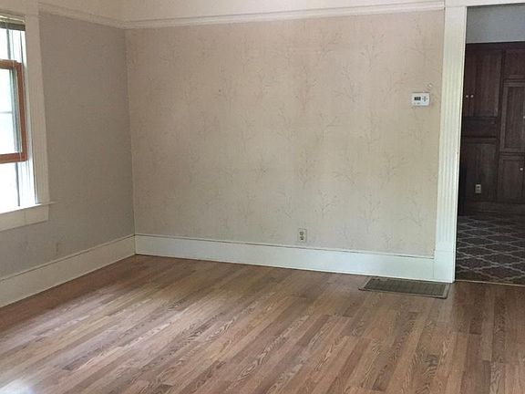 5th image of 1610 26th St