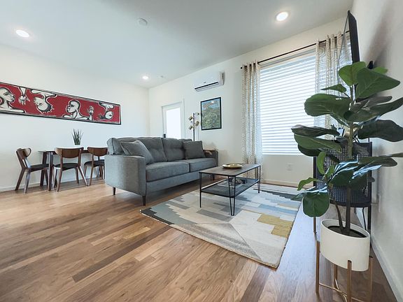 2nd image of 1342 W 31st St Unit 22