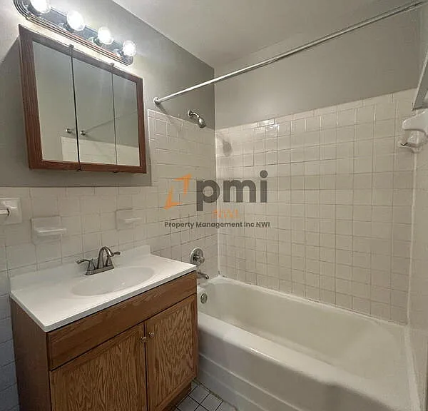 105 Harrington Ave #6 — Photo 7