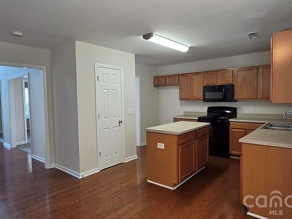4th image of 5708 Twin Brook Dr