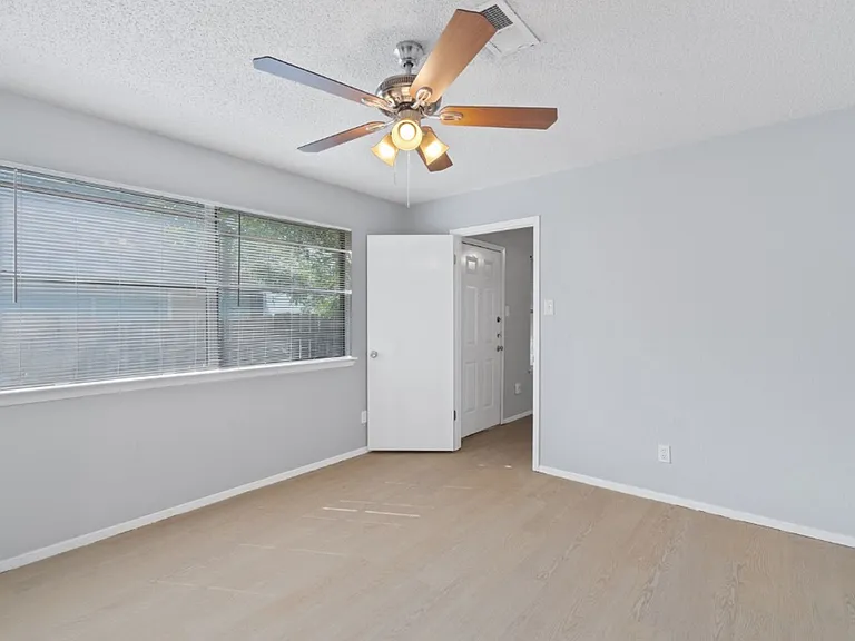 2906 Jadewood Ct #A — Photo 10