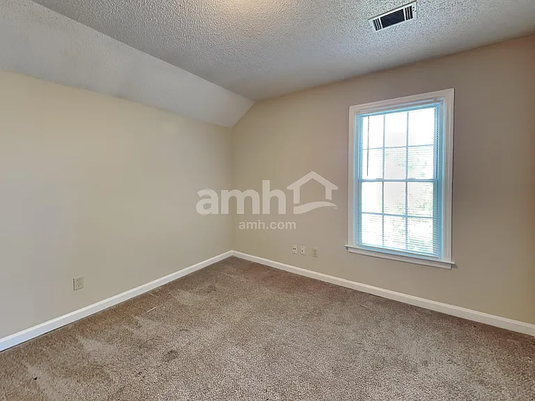 1300 Summit Point Ln — Photo 20