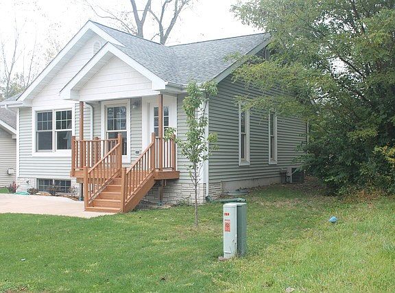 2nd image of 264 Fossil Bay Ct